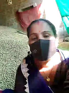 Snapshot of Hey_Ziya chatting on 12-13-24, 07:58 Hey Ziya online show from 12-13-24, 07:58