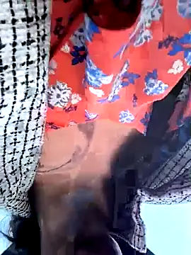 gurlnips online show from 03-22-26, 01:31