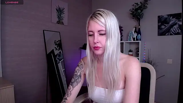 Mermaid N online show from 02-20-25, 05:01