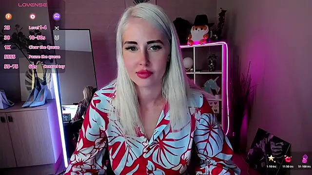 Snapshot of Mermaid_N chatting on 06-22-26, 03:25 Mermaid N online show from 06-22-26, 03:25