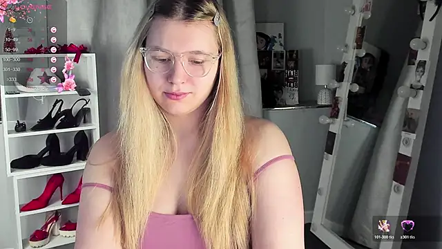 Rebecca Kelly online show from 02-16-26, 02:40