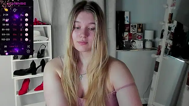 Rebecca Kelly online show from 03-16-26, 05:44