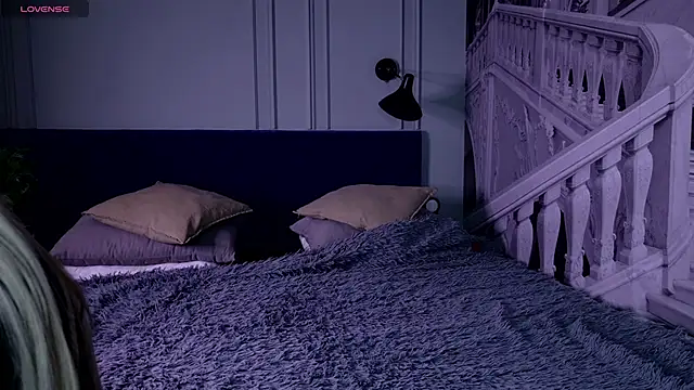 Snapshot of Liv_Fay chatting on 01-23-25, 01:35 Liv Fay online show from 01-23-25, 01:35