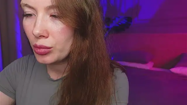 Snapshot of Liv_Fay chatting on 11-07-25, 01:55 Liv Fay online show from 11-07-25, 01:55