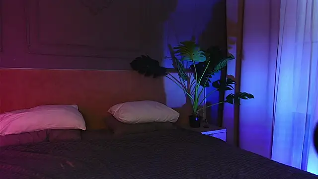 Liv Fay online show from 03-05-26, 03:19