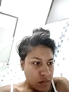 Tiphanydirty3 online show from 02-08-25, 12:39