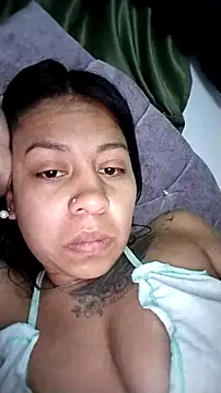 Tiphanydirty3 online show from 12-17-25, 09:04