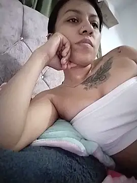 Tiphanydirty3 online show from 05-27-26, 01:57