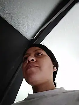 Tiphanydirty3 online show from 06-09-26, 05:02