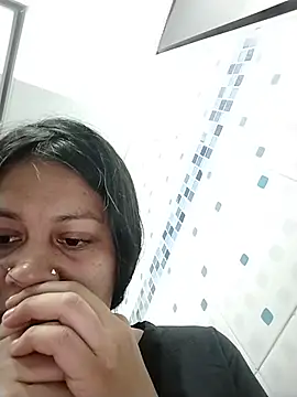 Tiphanydirty3 online show from 06-18-26, 04:33