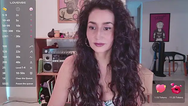 Snapshot of AndreaGomez88 chatting on 02-01-26, 05:33 AndreaGomez88 online show from 02-01-26, 05:33