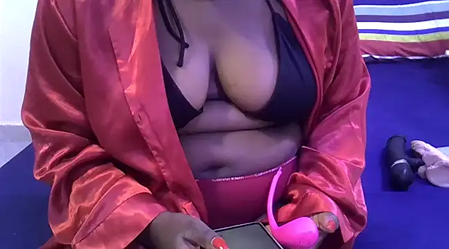 creamyjuices01 online show from 12-07-24, 12:35