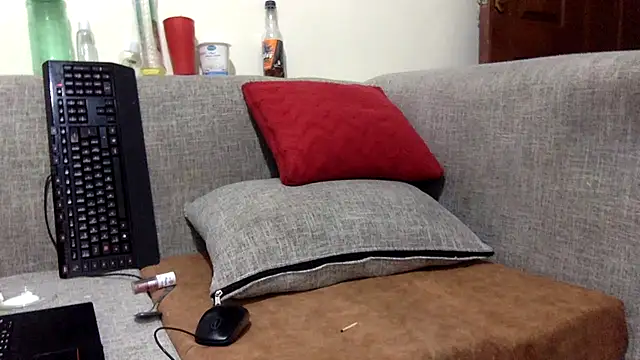 creamyjuices01 online show from 03-25-26, 11:44