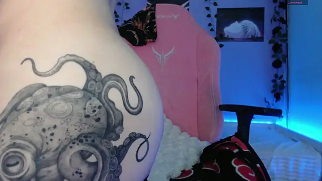 Scarlettsrorm online show from 02-20-25, 05:12
