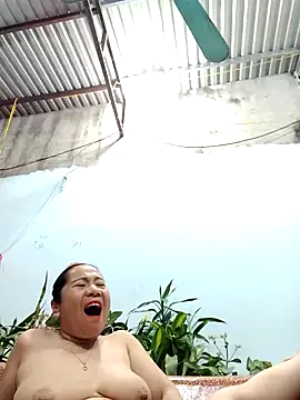 Queen 18200 online show from 02-28-25, 01:37