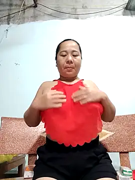 Queen 18200 online show from 10-28-25, 10:12