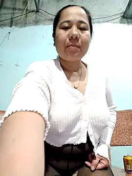 Queen 18200 online show from 03-03-26, 11:38