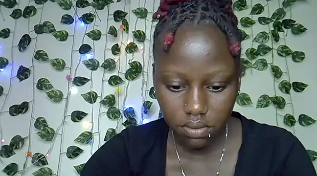Snapshot of sexybree_ chatting on 01-03-25, 04:22 sexybree online show from 01-03-25, 04:22
