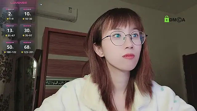 Lili 666 online show from 02-27-25, 05:58