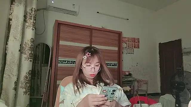 Lili 666 online show from 07-12-26, 05:26