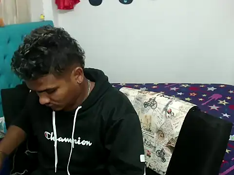 Boycuriousxxx online show from 02-16-25, 02:32