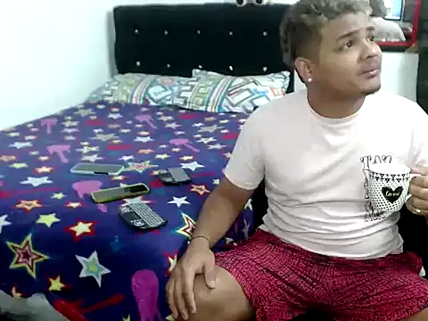 Boycuriousxxx online show from 09-29-25, 11:04