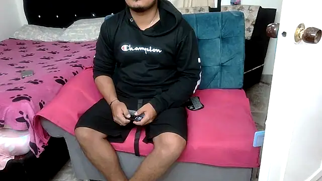 Boycuriousxxx online show from 06-09-26, 10:27