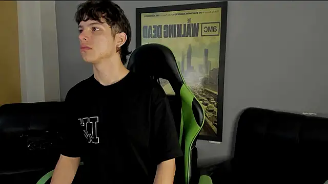 Snapshot of bravoboreal chatting on 12-02-24, 01:46 bravoboreal online show from 12-02-24, 01:46