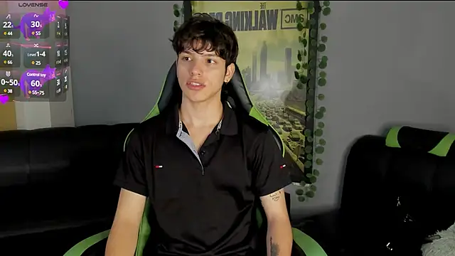 Snapshot of bravoboreal chatting on 12-23-24, 01:56 bravoboreal online show from 12-23-24, 01:56