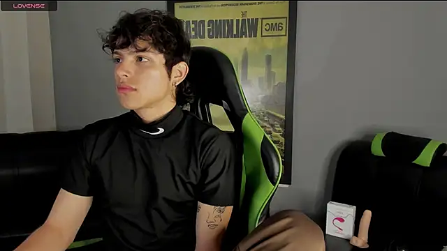 Snapshot of bravoboreal chatting on 01-16-25, 01:47 bravoboreal online show from 01-16-25, 01:47