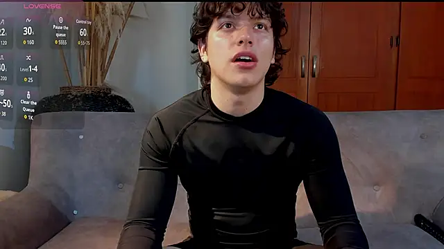 Snapshot of bravoboreal chatting on 10-27-25, 07:51 bravoboreal online show from 10-27-25, 07:51