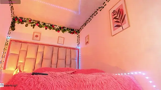 Snapshot of Valeria_Thompson1 chatting on 02-10-26, 11:20 Valeria Thompson1 online show from 02-10-26, 11:20