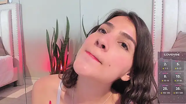 Miranda doll  online show from 01-14-25, 03:36