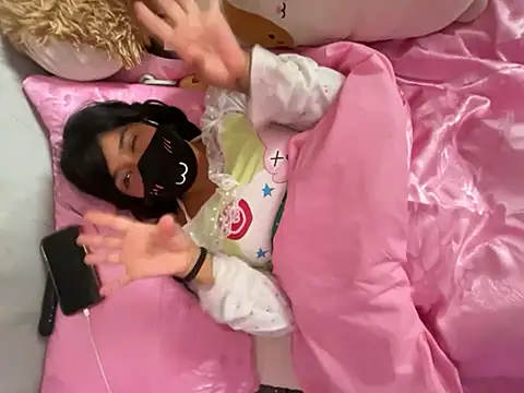 Onlypawzz online show from 03-24-26, 04:23