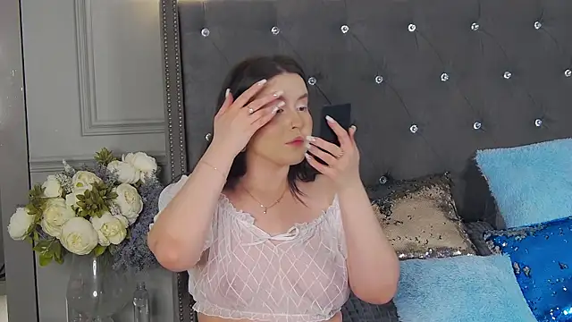 TrishaWinslet online show from 01-10-25, 03:58