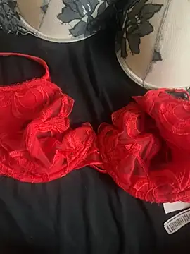 alia1996 online show from 02-25-25, 02:22