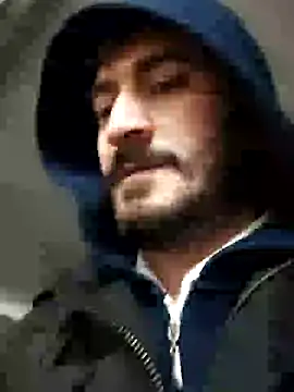 Snapshot of Analcholic chatting on 12-13-24, 08:04 Analcholic online show from 12-13-24, 08:04