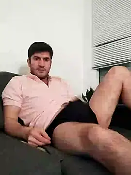 Snapshot of Analcholic chatting on 02-04-25, 05:23 Analcholic online show from 02-04-25, 05:23