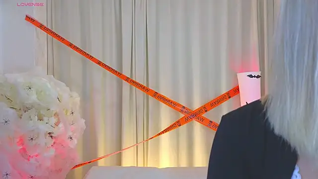 JessRosen online show from 10-31-25, 03:29