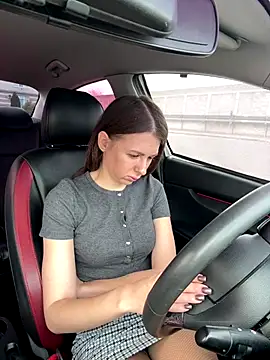 Marii Ann online show from 10-31-25, 10:38