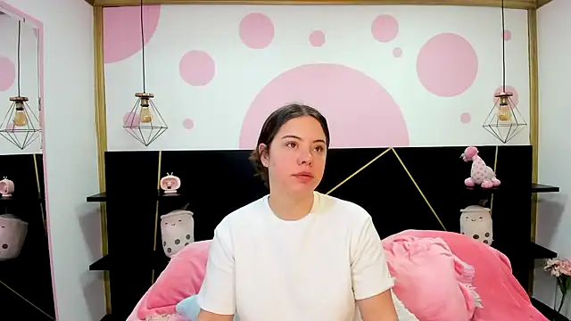 Snapshot of DanniAbbey chatting on 02-07-25, 11:34 DanniAbbey online show from 02-07-25, 11:34