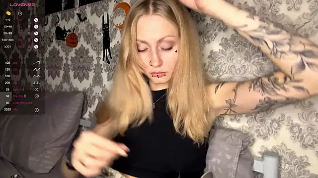 MarthaGees online show from 11-01-25, 03:25