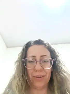 Snapshot of miss_hanna07 chatting on 02-19-25, 10:42 miss hanna07 online show from 02-19-25, 10:42