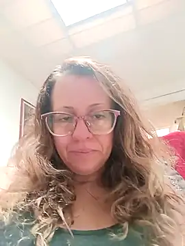 Snapshot of miss_hanna07 chatting on 03-14-25, 05:13 miss hanna07 online show from 03-14-25, 05:13