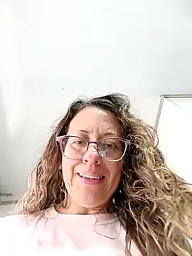 Snapshot of miss_hanna07 chatting on 03-16-25, 06:01 miss hanna07 online show from 03-16-25, 06:01