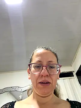 Snapshot of miss_hanna07 chatting on 09-19-25, 09:32 miss hanna07 online show from 09-19-25, 09:32