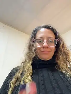 miss hanna07 online show from 10-22-25, 04:18