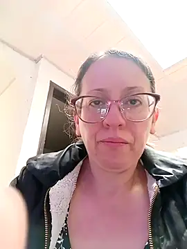 miss hanna07 online show from 01-13-26, 06:35