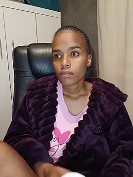 SexySlenderLexy online show from 06-11-26, 06:44