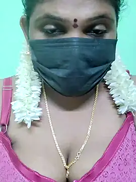 Snapshot of malliga98 chatting on 02-01-25, 10:26 malliga98 online show from 02-01-25, 10:26